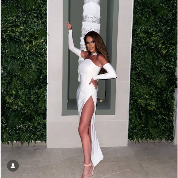 Encinal Evening Gown - Picture 4 of 13